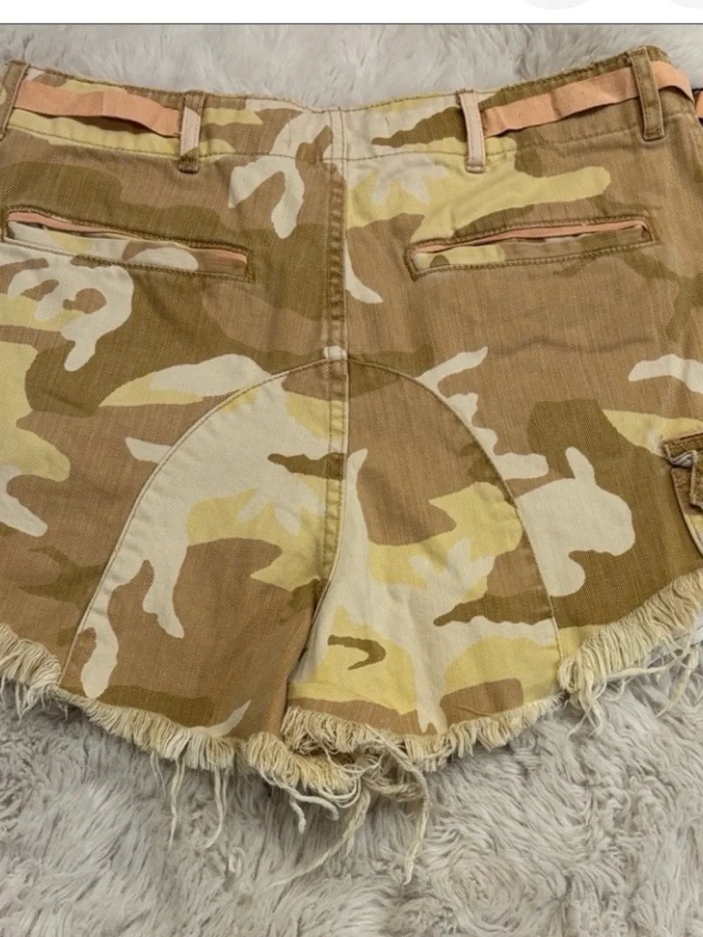 Sz8 We The Free desert combo shorts